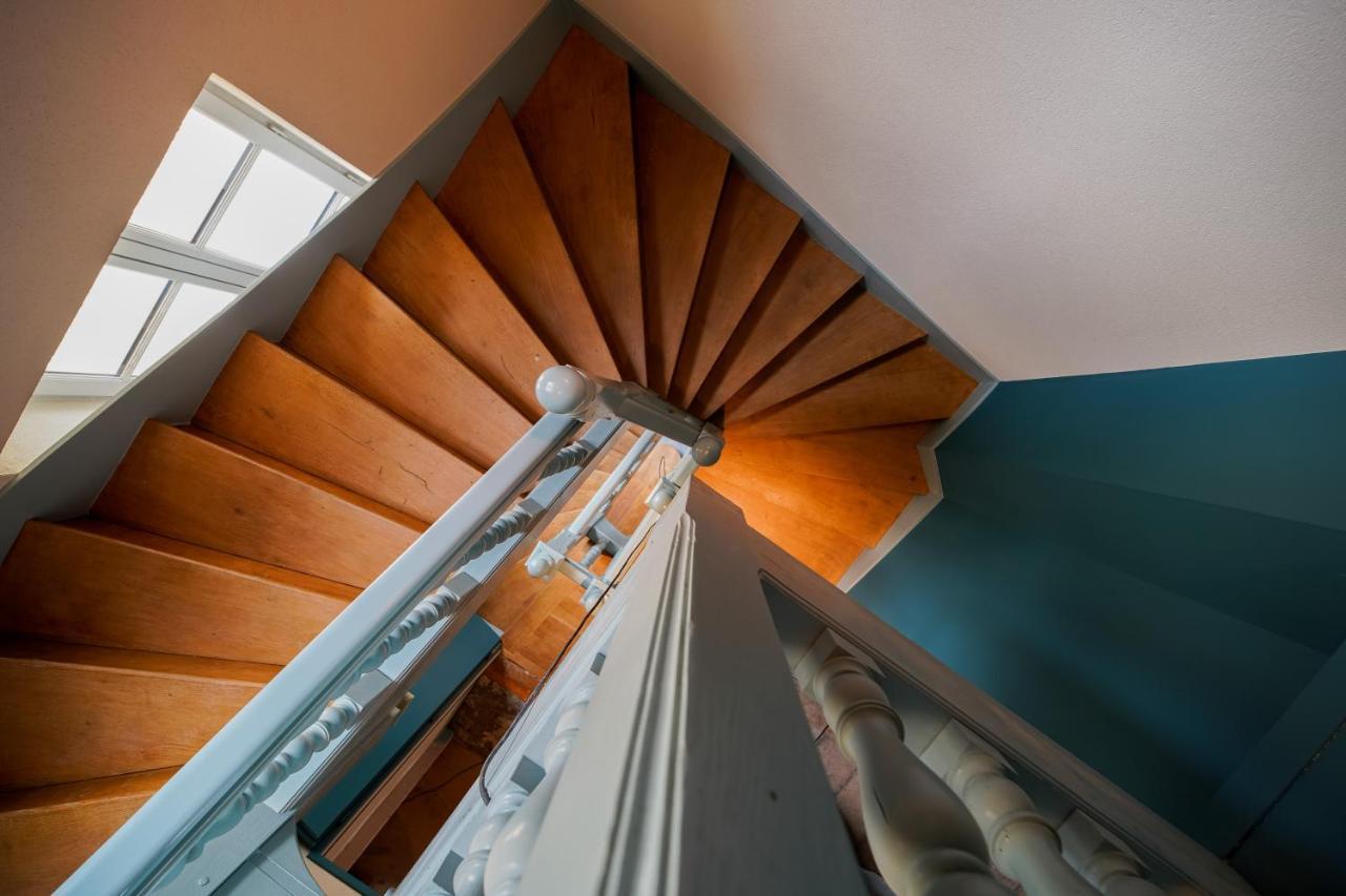 Appartement Montagnon - Les Suites Du Palais - Classe 4 Etoiles, Parking Prive, Vue Cathedrale, 3 Chambres, Primo C0Nciergerie 讷韦尔 外观 照片